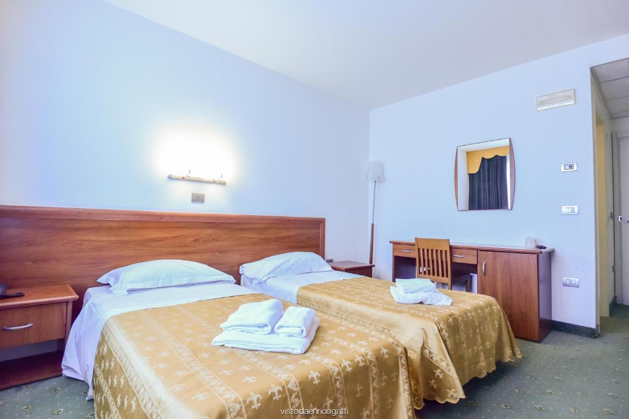 Standard Hotel Udine Pradamano Eksteriør billede