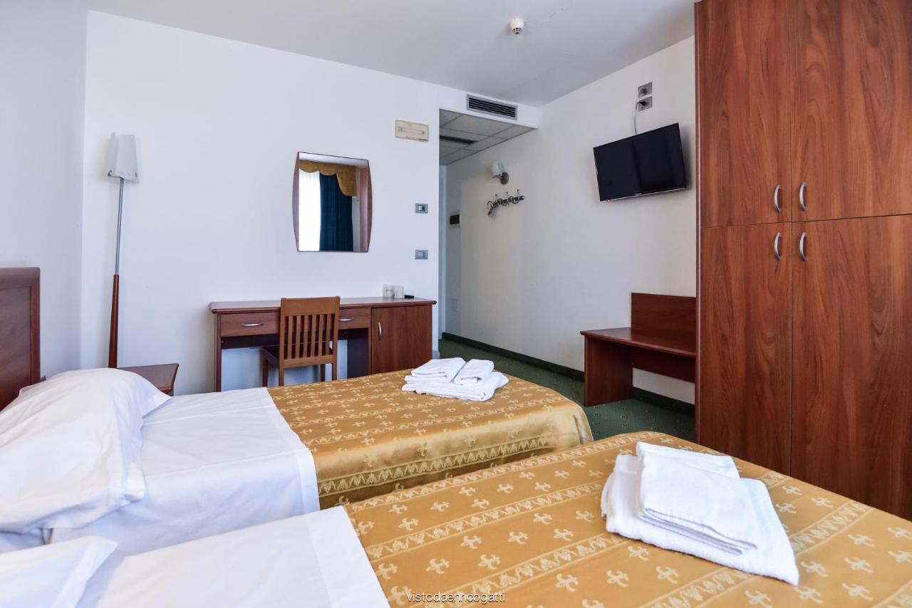 Standard Hotel Udine Pradamano Eksteriør billede